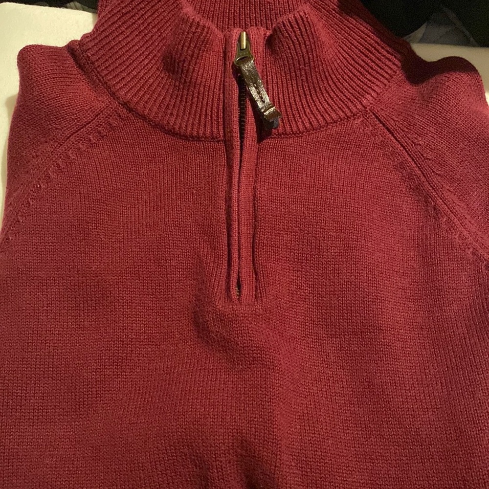 Boys crewcuts size 7 sweater, used.